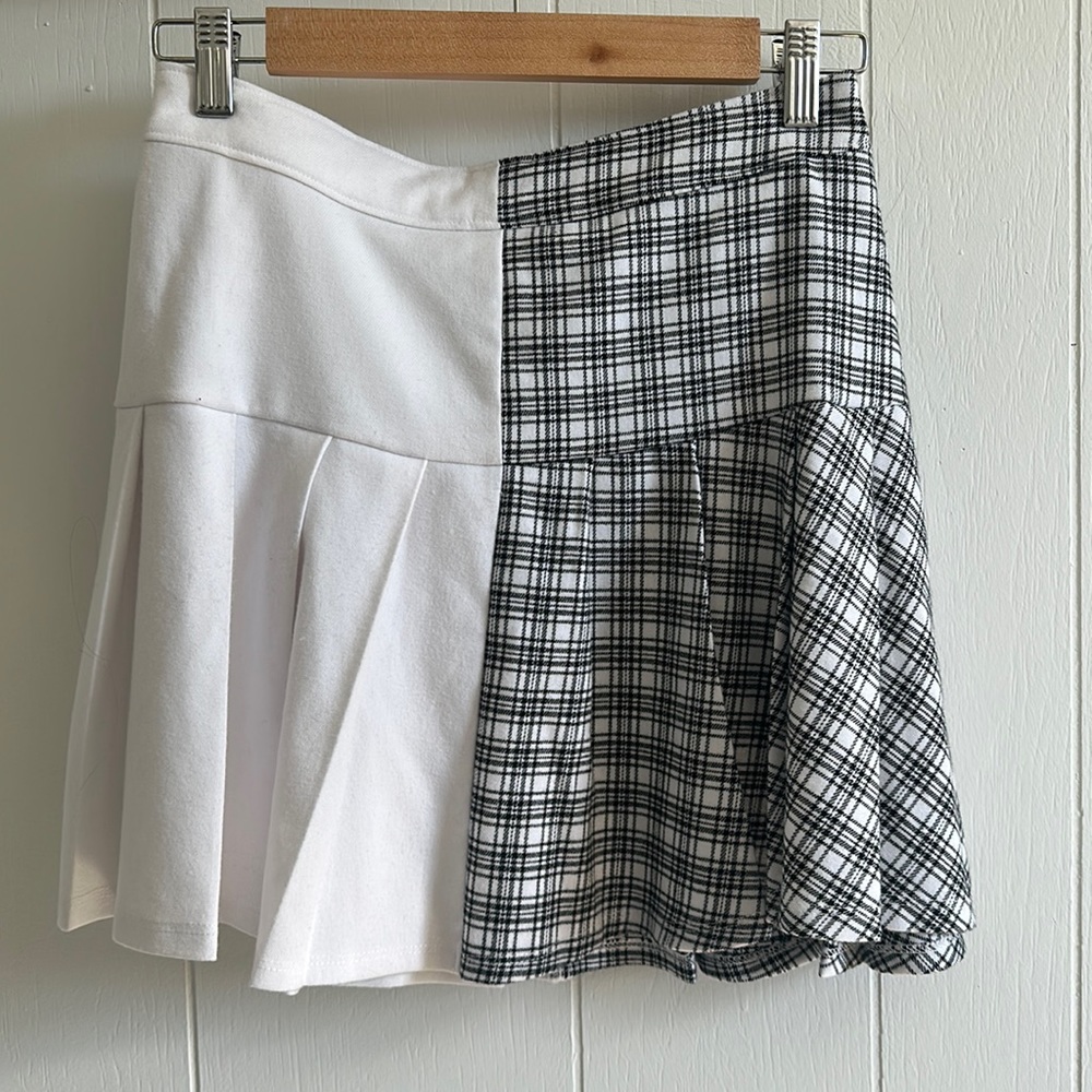 Hollister Half Plaid Half White Skirt